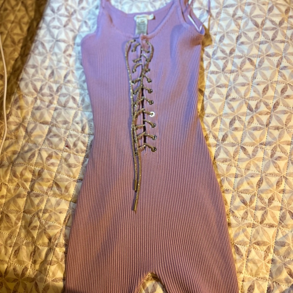 Romper size S